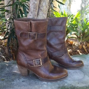 Steve Madden brown leather heeled buckled boot, size 8.5